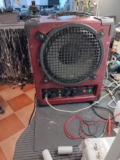 Strange valve guitar amplifier